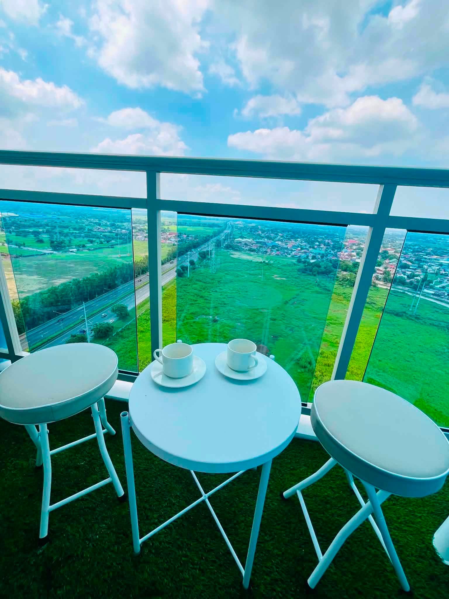 Dining Area View